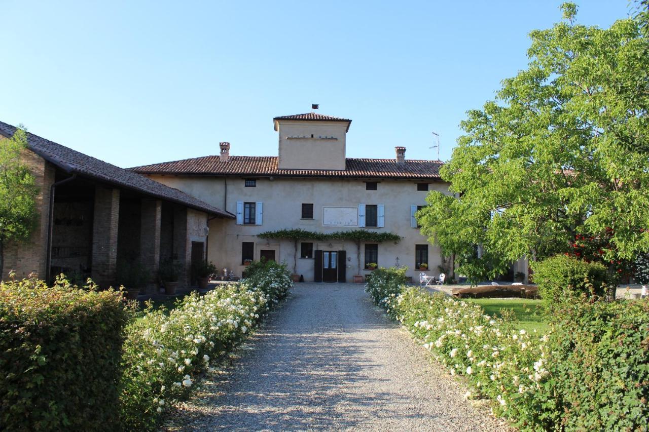 Paderna Agriturismo Mancassola别墅 外观 照片